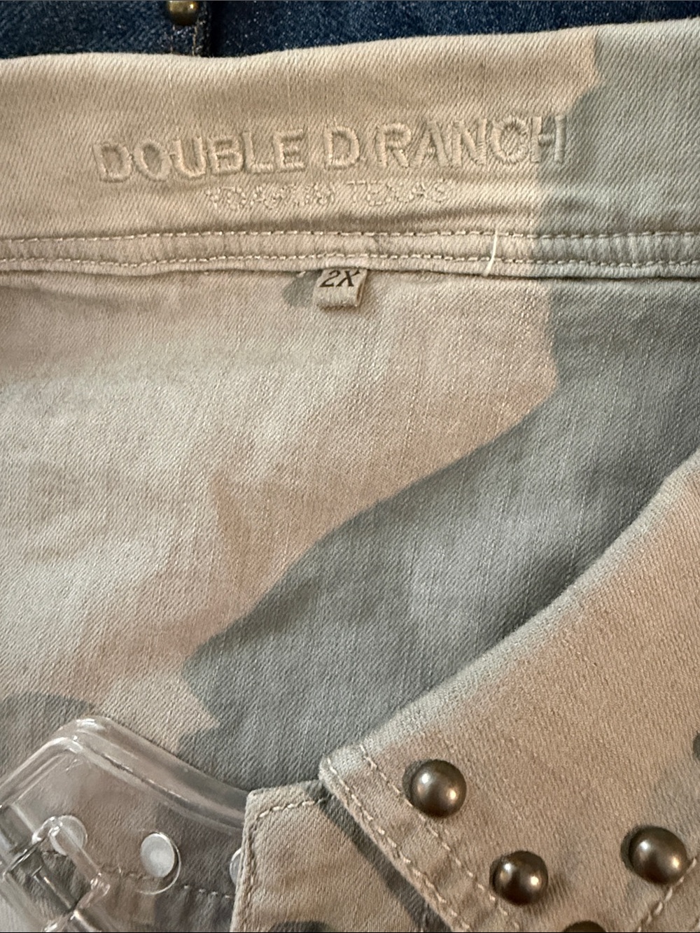 NWT Double D Ranch Saddlepack Light Gray Studded Embroidered Jean Jacket 2X - Picture 4 of 10